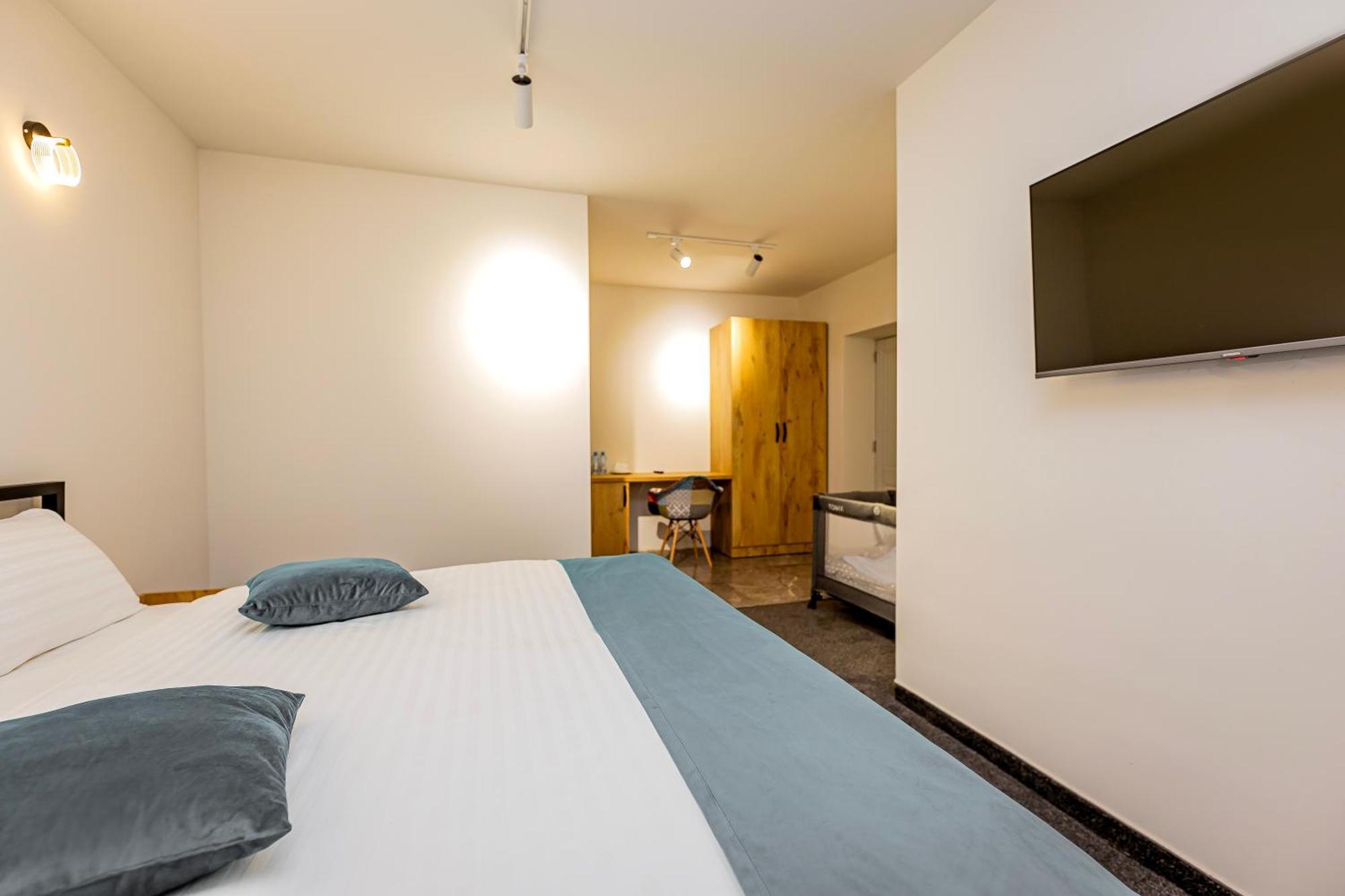 Taniqinn Dilijan Hotel Eksteriør billede